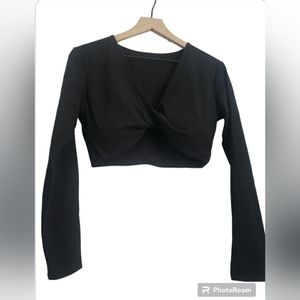 Woman's Black Long Sleeve Crop Top Size XXL